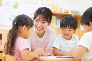 公立保育園での保育士補助（四日市市桜）