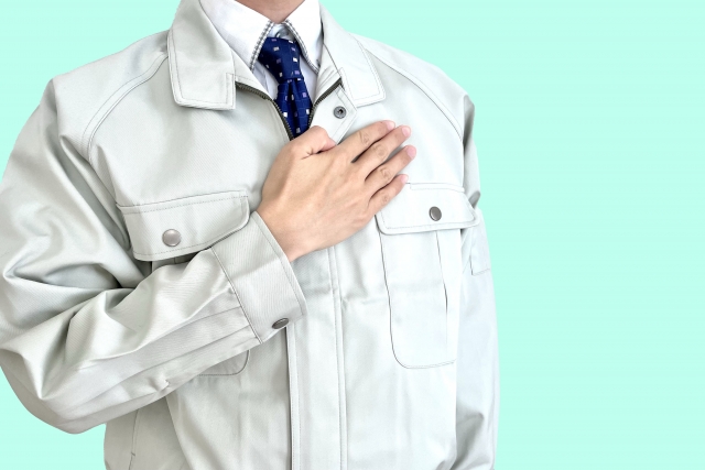 車部品の目視検査／制服貸与／未経験活躍／交通費支給