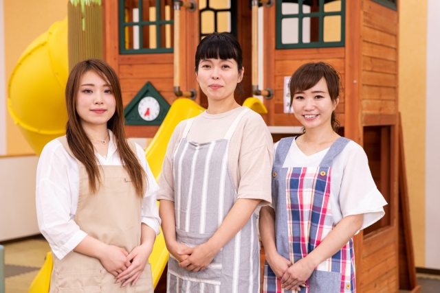 小規模保育園／午前中だけでもOK／扶養内OK／ピアノなし